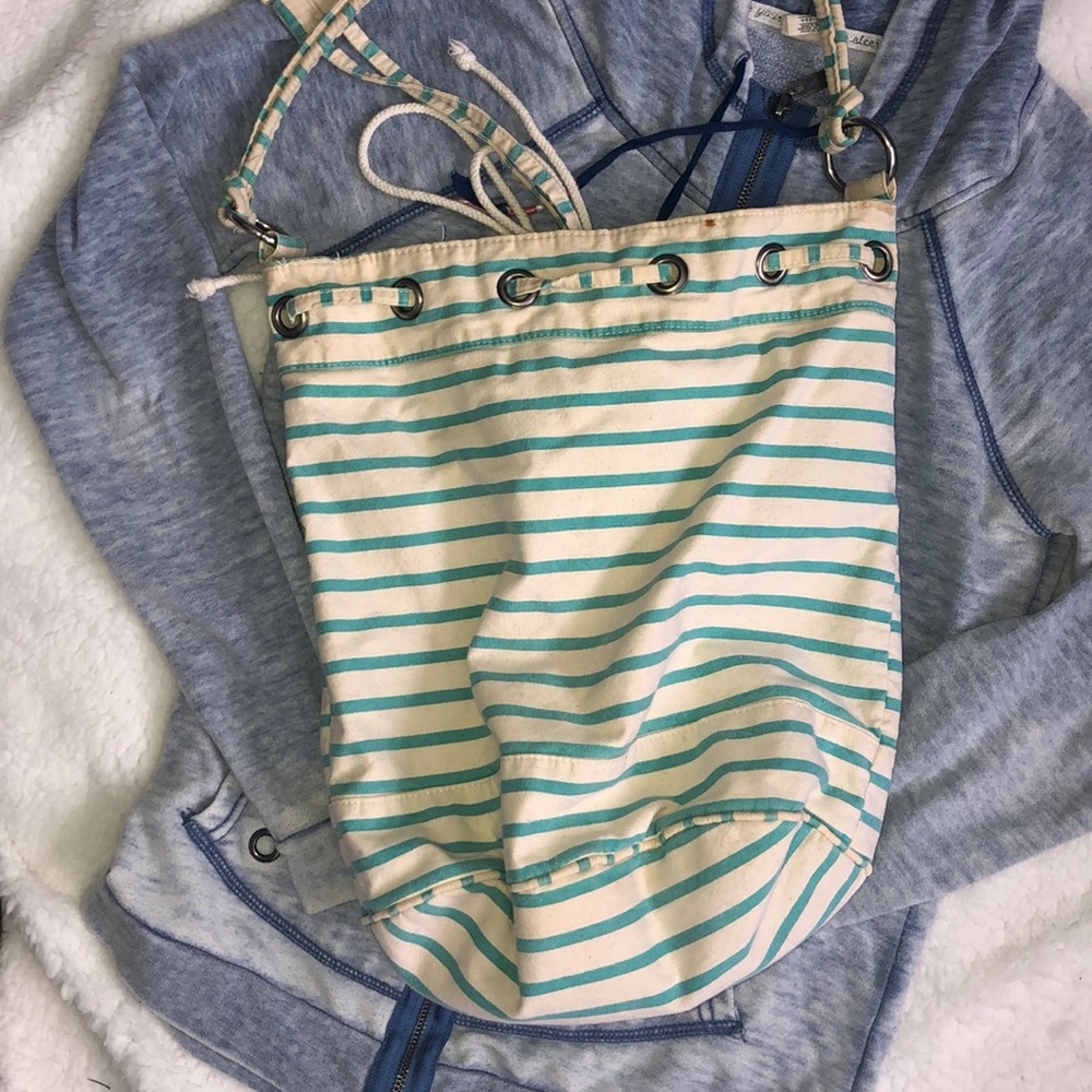 Roxy Bundle - Picture 6 of 6